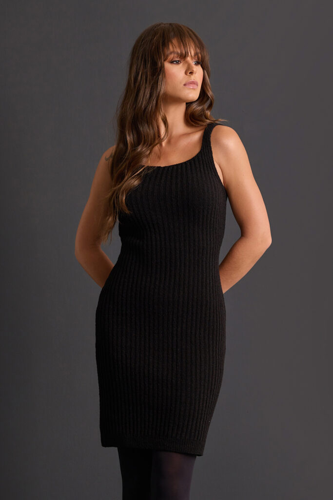 Vestido Curto Regata Tricot