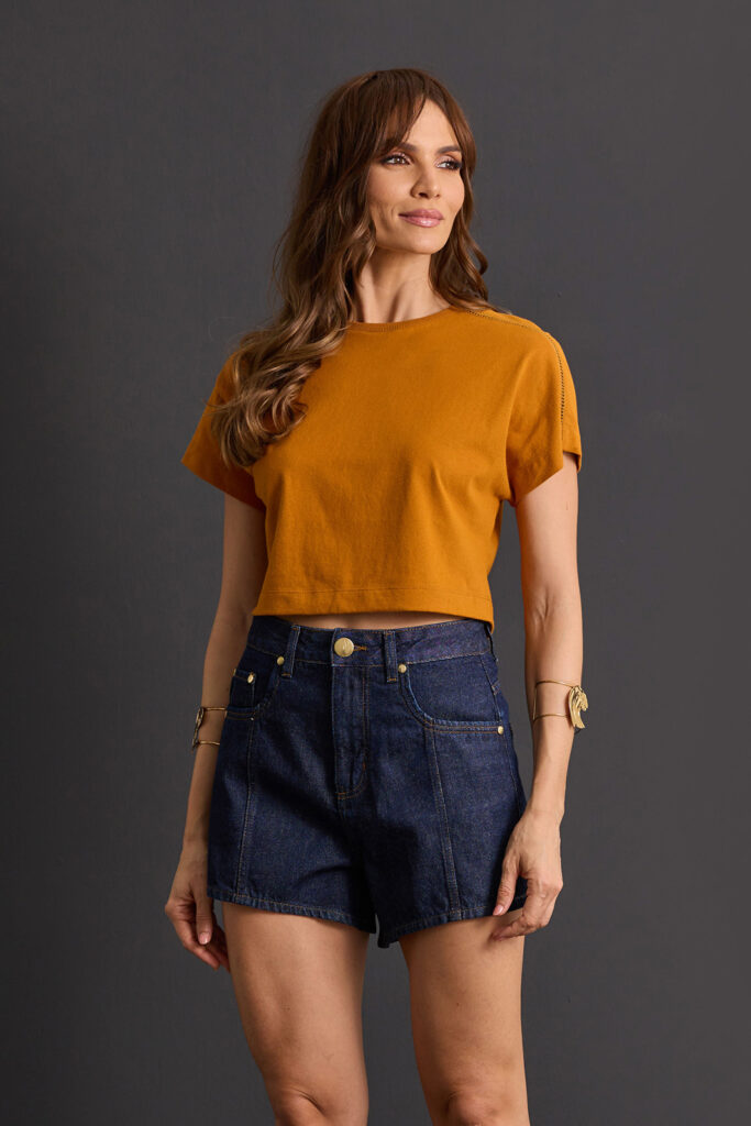 Blusa Semi Cropped Detalhe Ponto Palito Al...