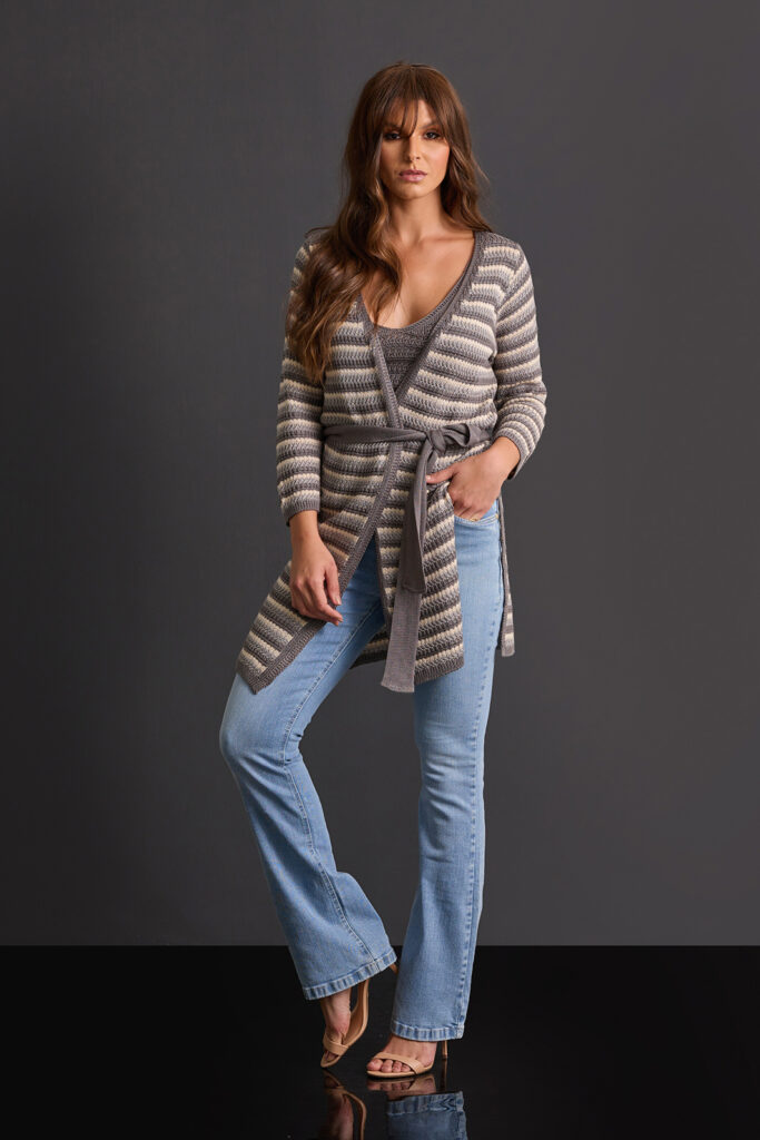 Cardigan Com Faixa Fenda Lateral Com Manga 3/4 Tricot