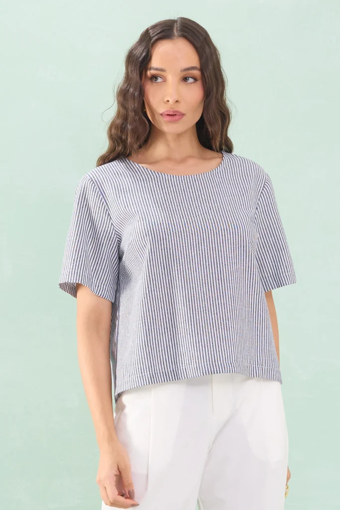 Blusa Decote Redondo Linho Misto Listrado