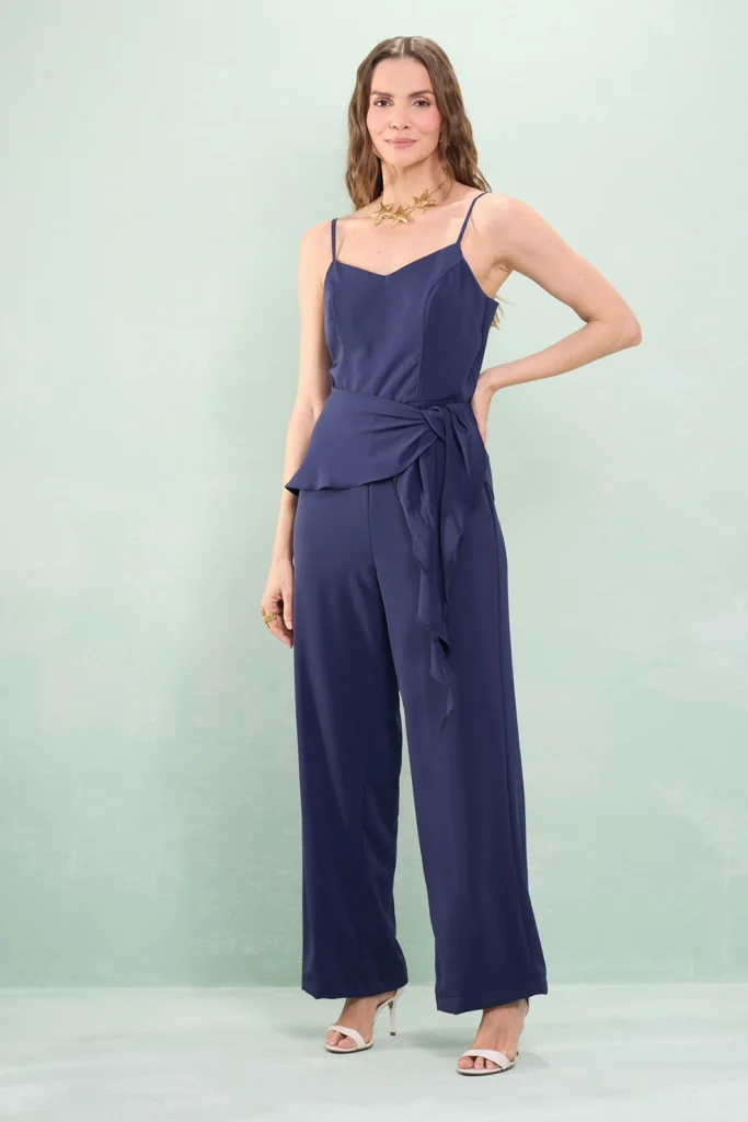 Macacão Alça Com Sobreposição de Lenço Crepe