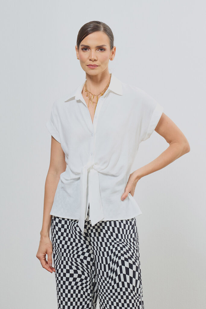 Camisa Manga Curta Com Amarração Linho