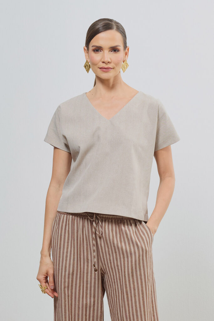 Blusa Decote V Com Torçal Alfaiataria Mescla