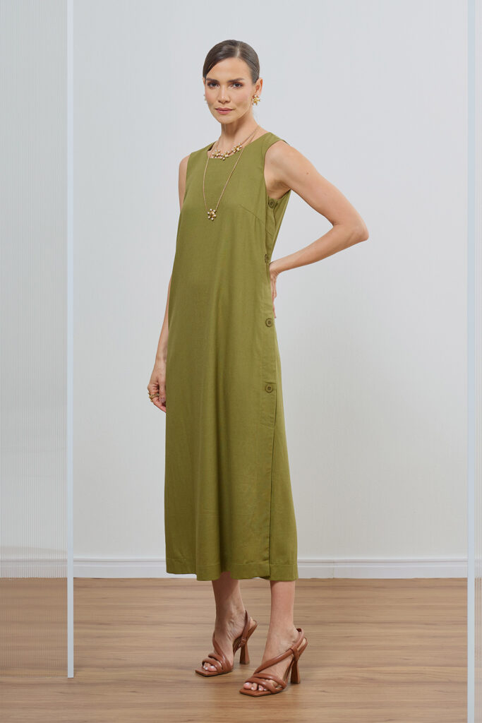 Vestido Longuete Reto Abotoamento Lateral Linho