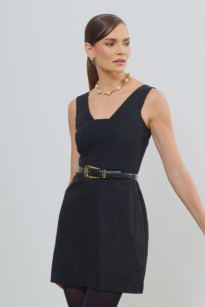 Cinto Fino Fivela Dourada Retangular Com Passante Metal