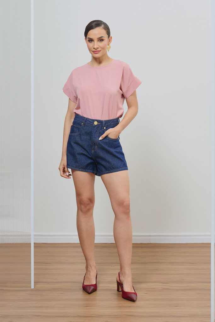 Blusa Com Manga Detalhe Prega Costas Crepe