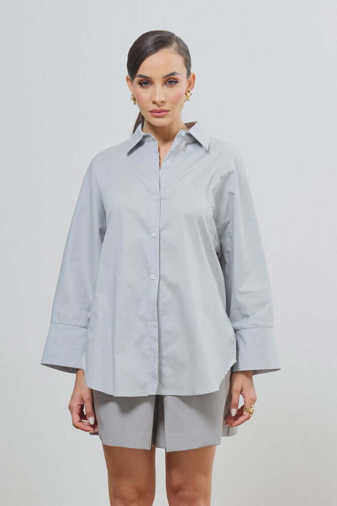 Camisa Cava Quadrada Com Recortes Manga Longa