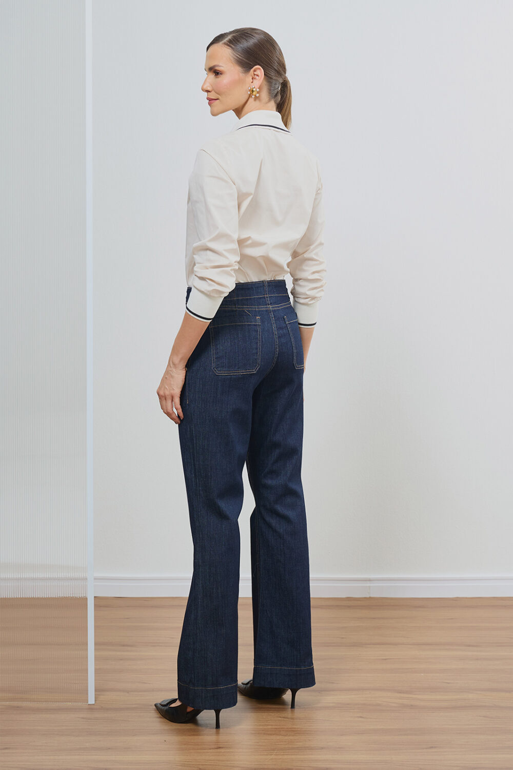 Shop Secondary Image