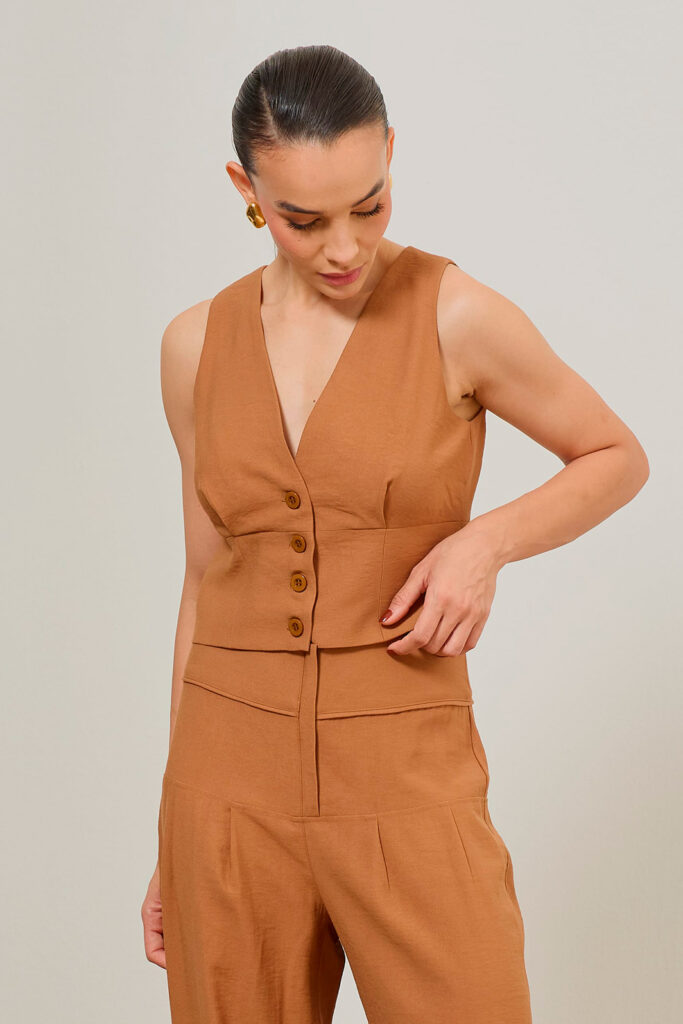 Blusa Cropped Com Botões Alfaiataria