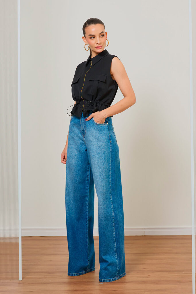 Calça Jeans Wide Leg Bolso Bordado