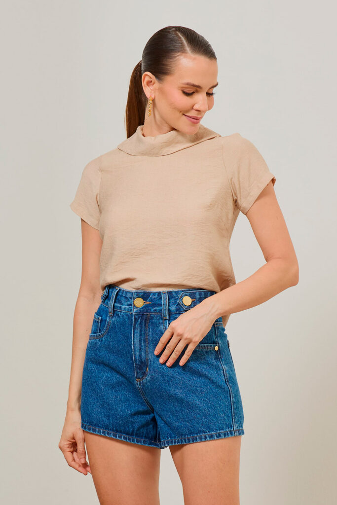 Short Jeans Detalhe Martingale No Cós