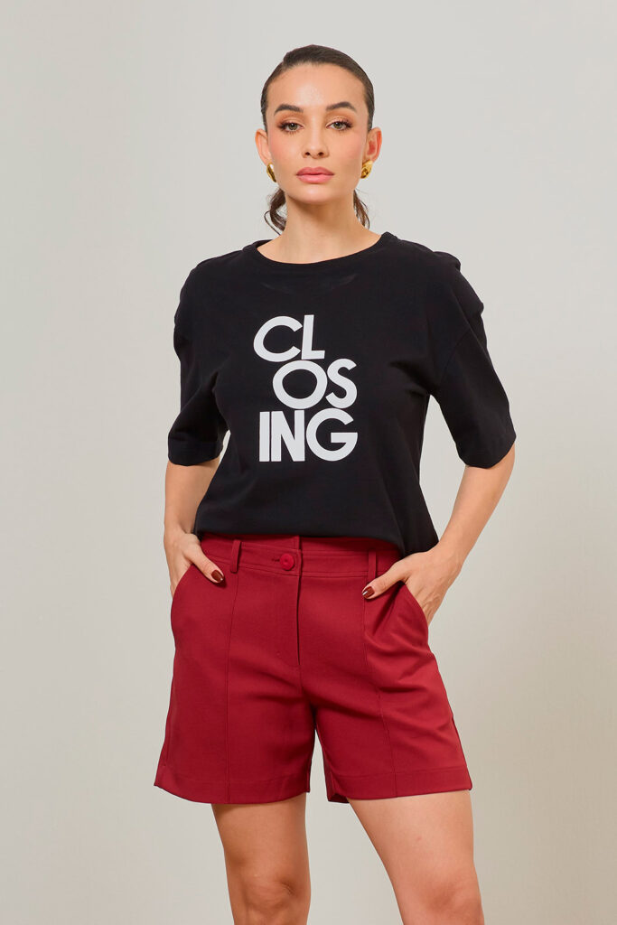 Short Cós Largo Com Nervura Alfaiataria