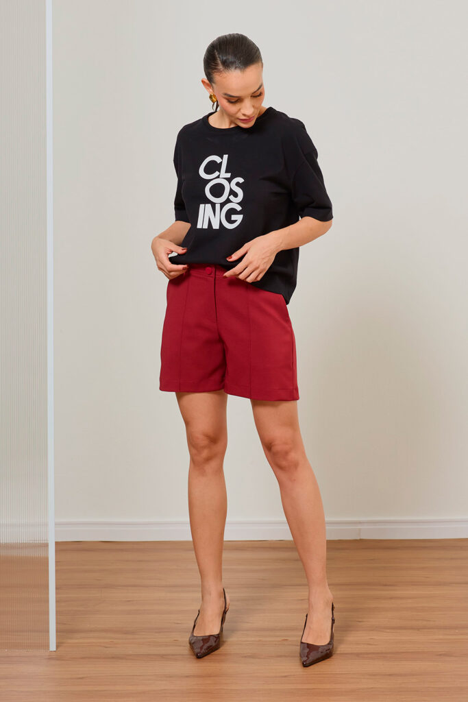 Blusa T-shirt Closing Com Silk