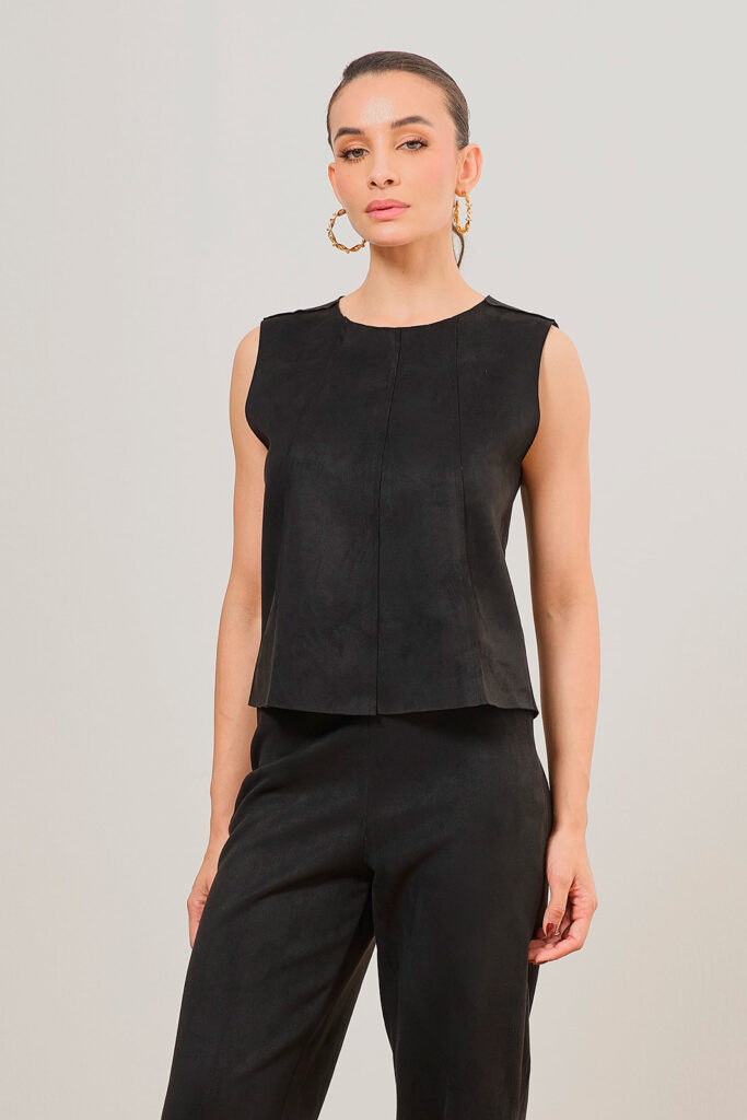 Blusa Sem Manga Com Recortes Suedi