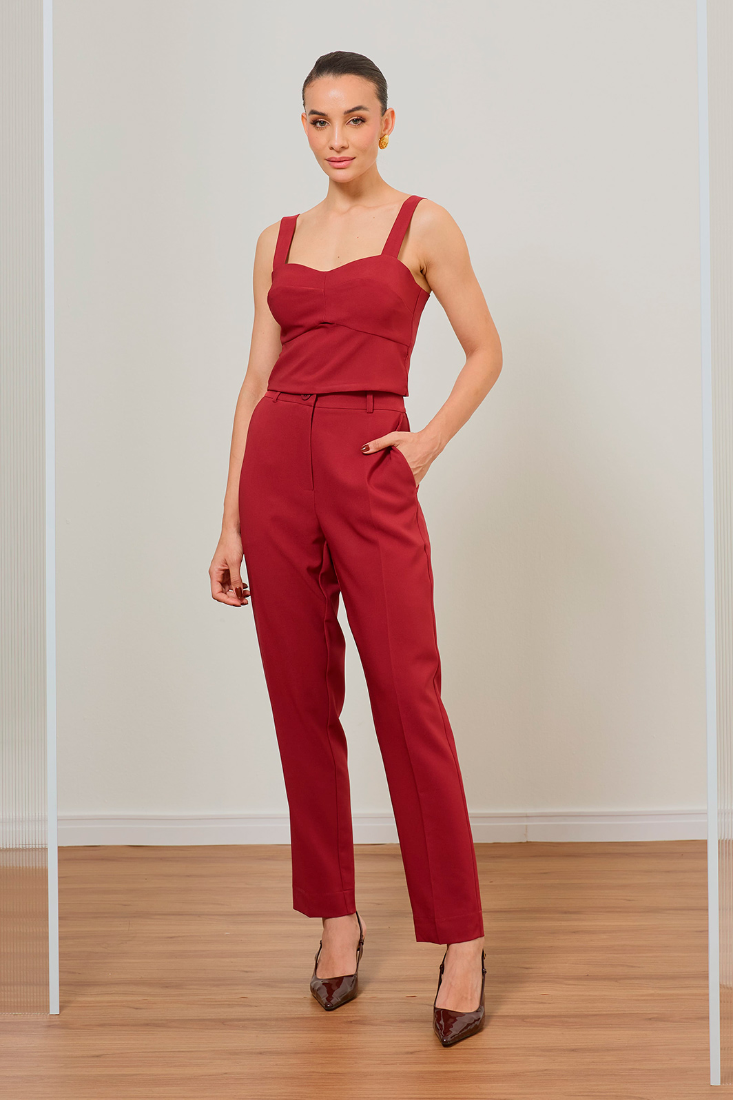 Calça Cenoura Alfaiataria