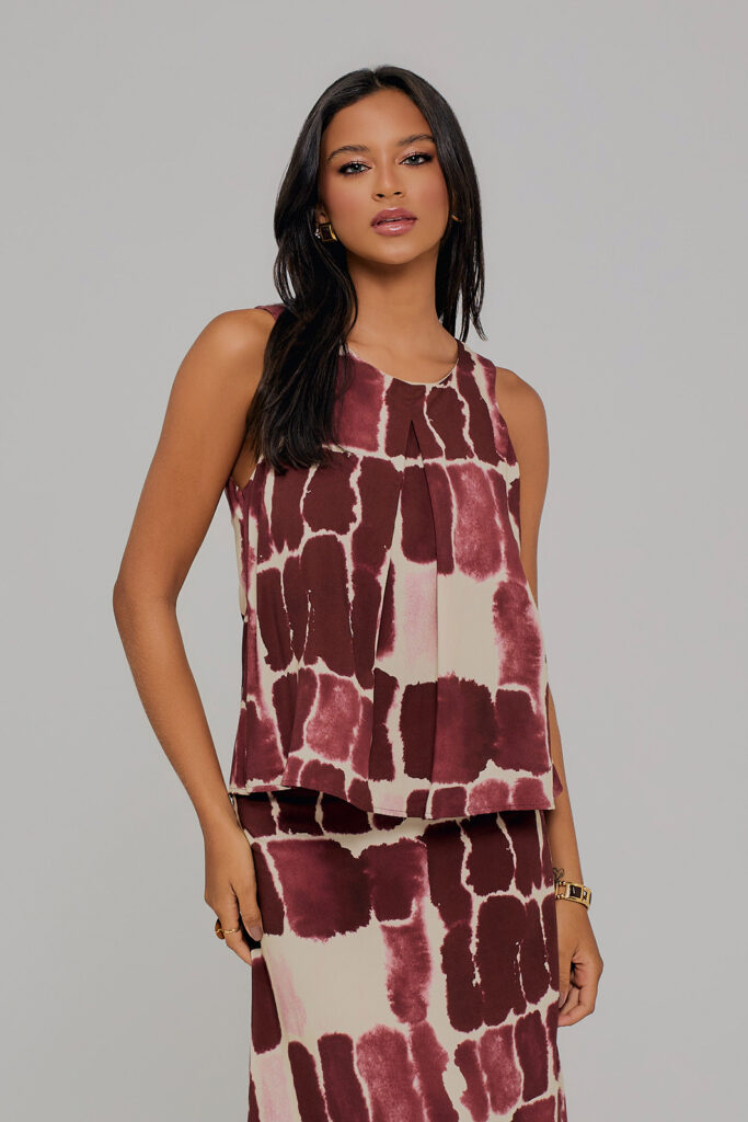 Blusa Alça Larga Prega Frontal Viscose