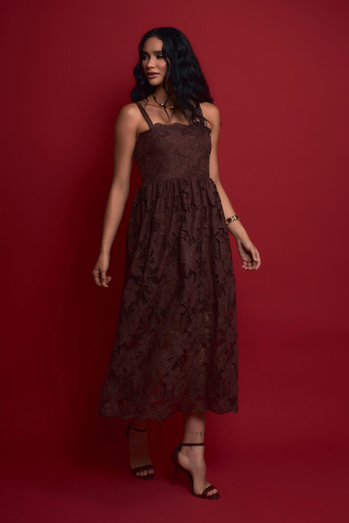 Vestido Midi Alça Com Elástico Costas Laise