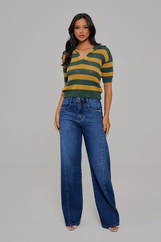 Calça Jeans Wide Leg Com Recorte Diagonal