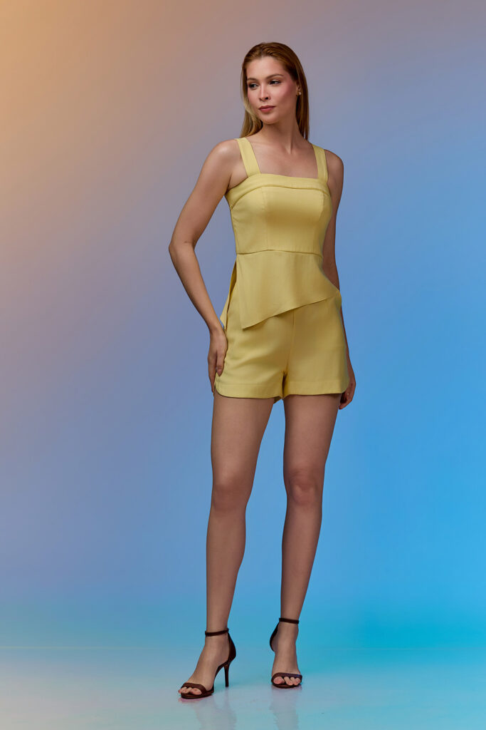 Short Cós Com Nervura e Lenço Alfaiataria