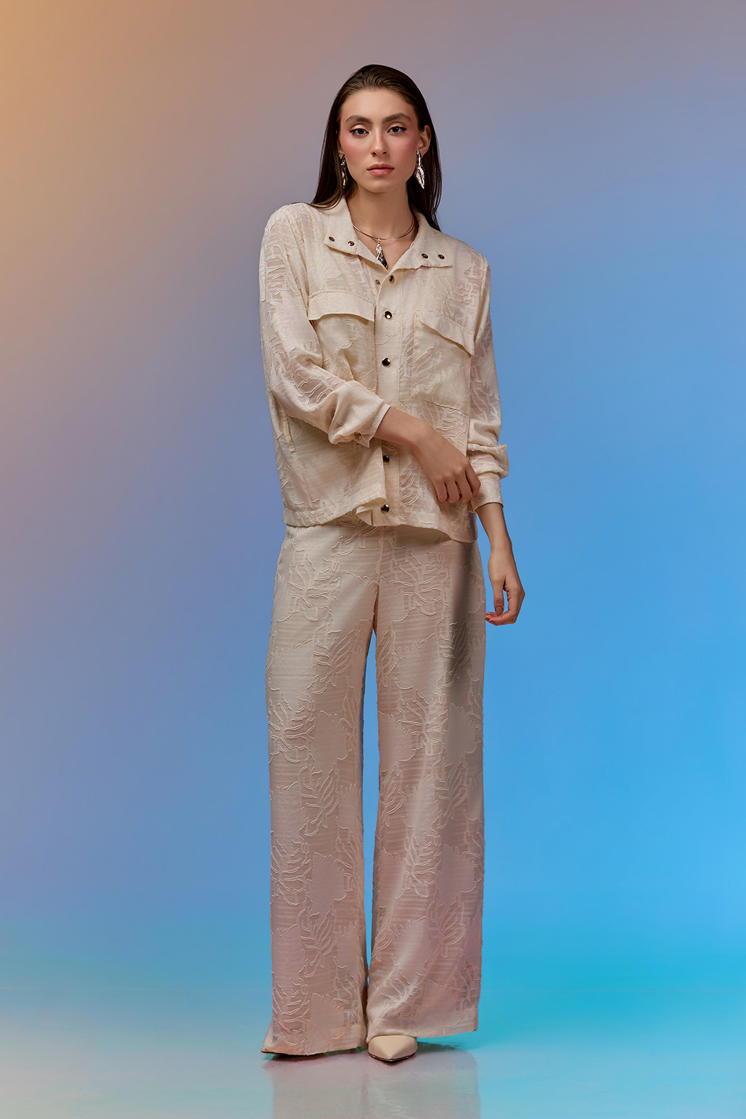 Calça Wide Leg Com Pala Devorê