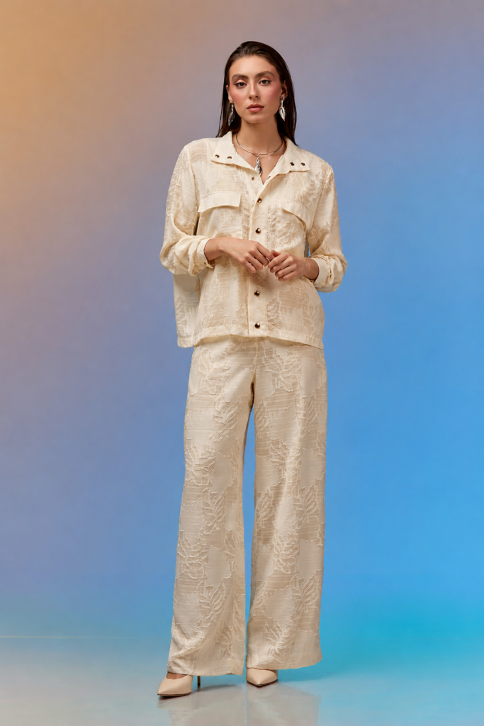 Calça Wide Leg Com Pala Devorê
