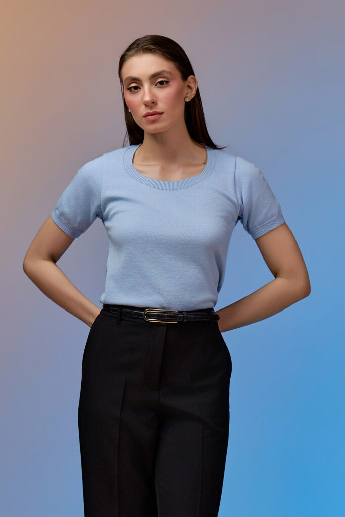 Blusa Decote Redondo Manga Curta Tricot