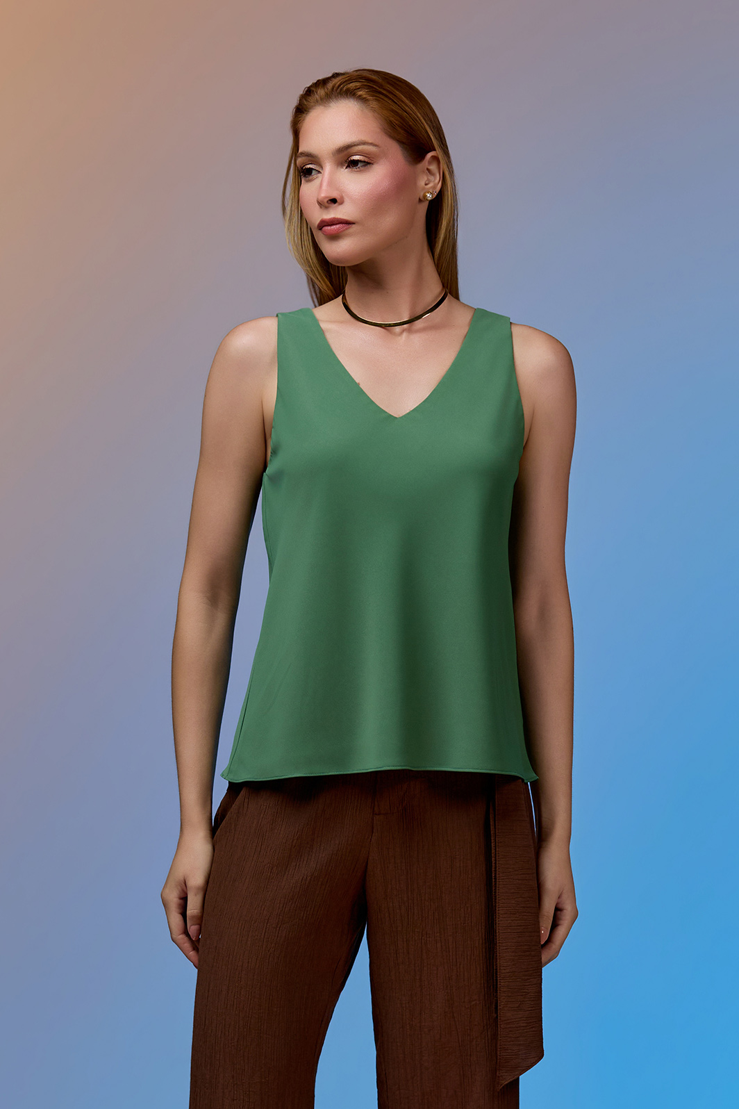 Blusa Alça Larga Decote V Crepe