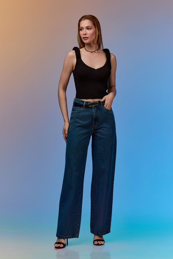Calça Jeans Wide Leg Com Bordado Lateral