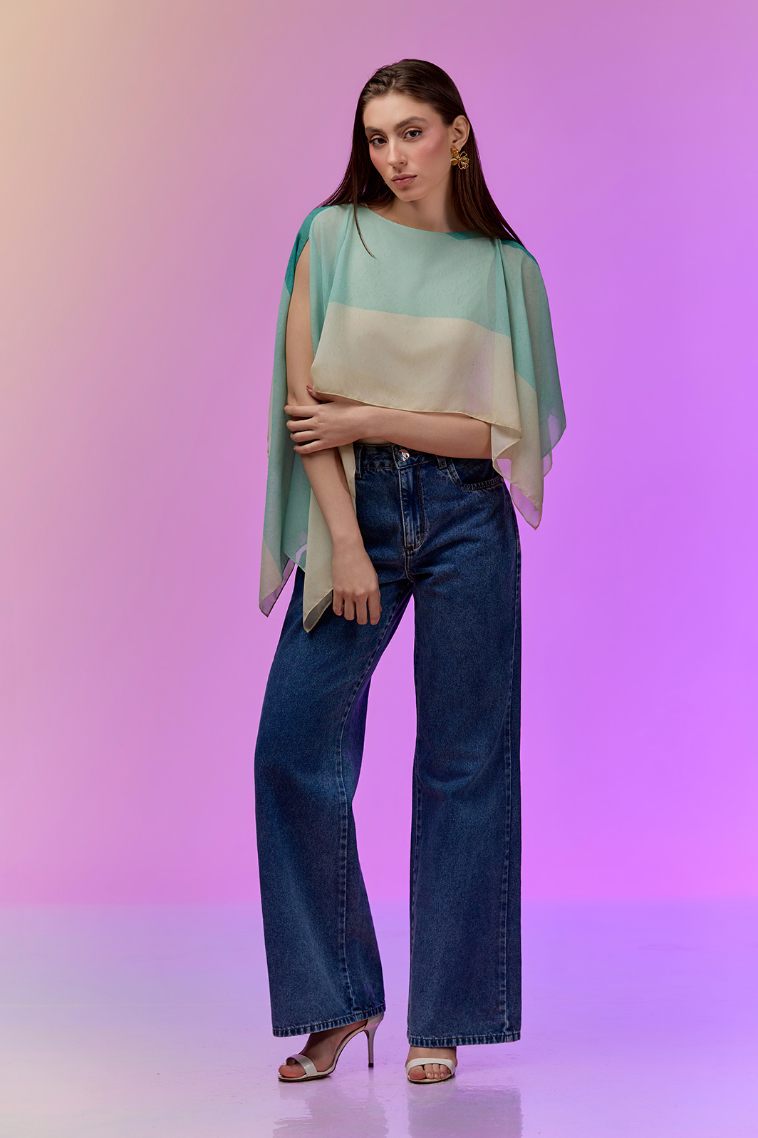 Calça Jeans Wide Leg Five Pockets Bolso Bordado